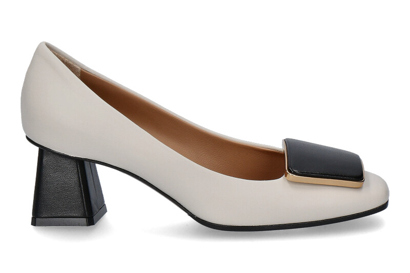 Roberto Festa Pump BRIGID NAPPA CREAM