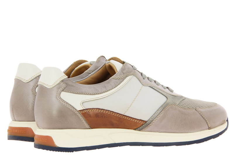 galizio-torresi-schnuerer-132900196-418220-0003 galizio-torresi-schnuerer-132900196-418220-0003