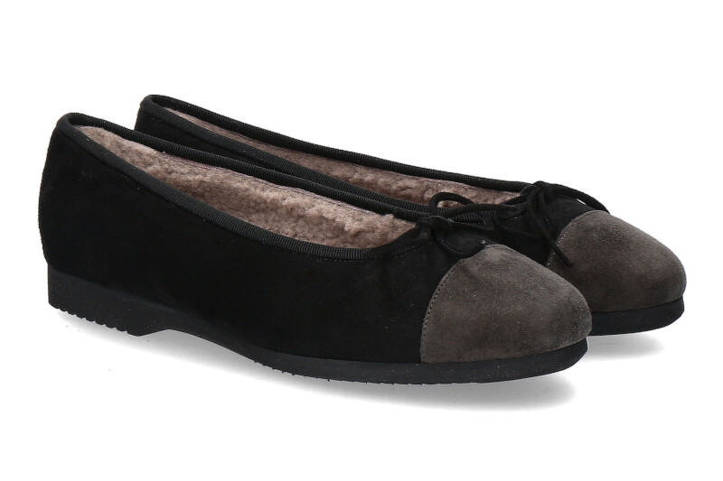 unuetzer-ballerina-254800023__1 unuetzer-ballerina-254800023__1