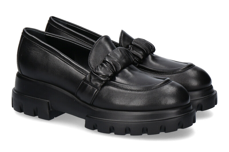 agl-loafer-celeste-nero_242000270_1 agl-loafer-celeste-nero_242000270_1