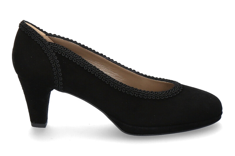 Dirndl + Bua Pumps ZIEGENVELOUR SCHWARZ (40) Dirndl + Bua Pumps ZIEGENVELOUR SCHWARZ (40)