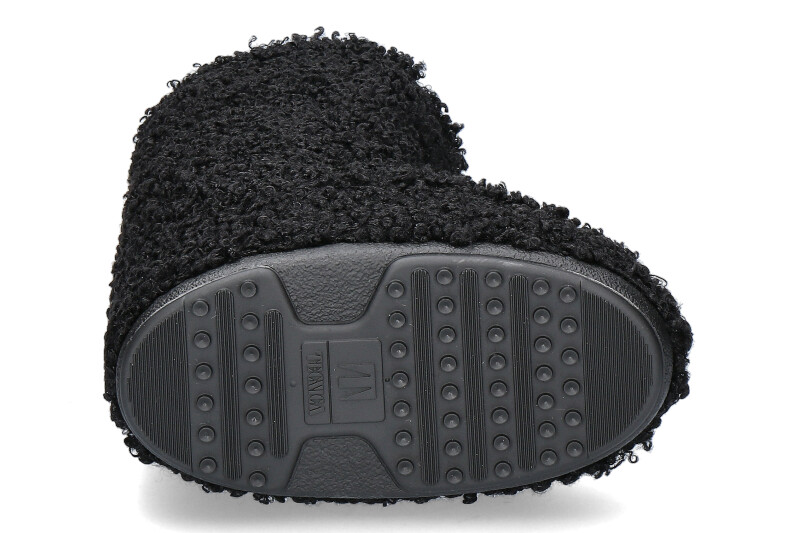 moon-boot-snowboot-ICON-faux-fur-curly-black_266000062_4 moon-boot-snowboot-ICON-faux-fur-curly-black_266000062_4