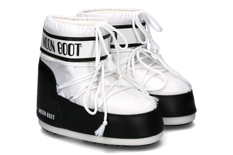 moon-boot-classic-low2-white-black_264100010_1 moon-boot-classic-low2-white-black_264100010_1